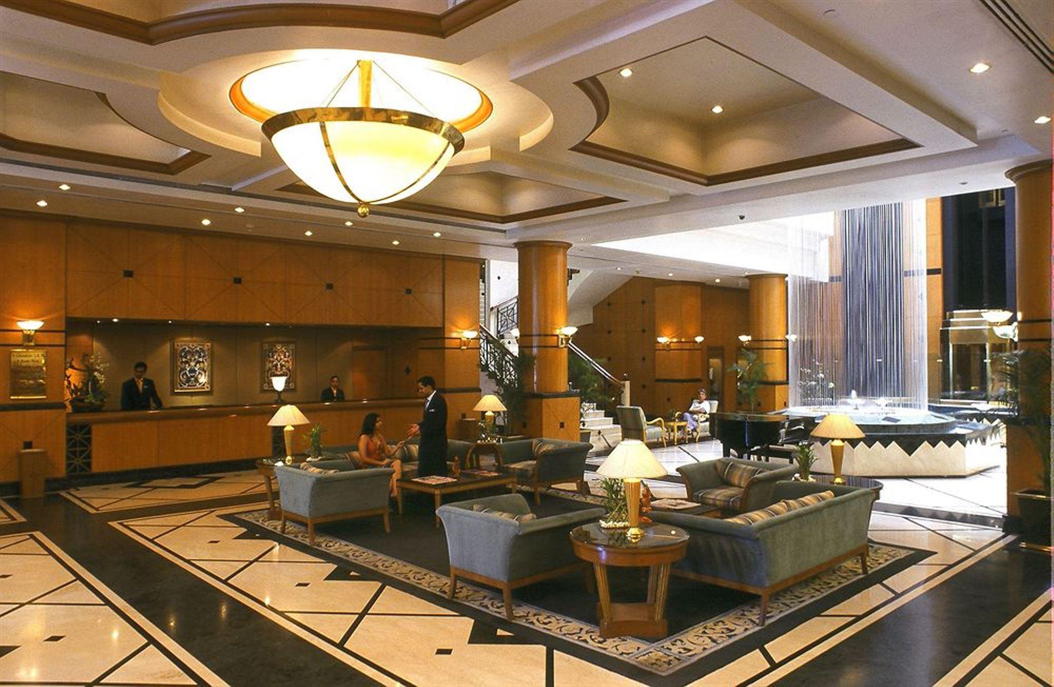 The Orchid Hotel Mumbai Vile Parle Интерьер фото